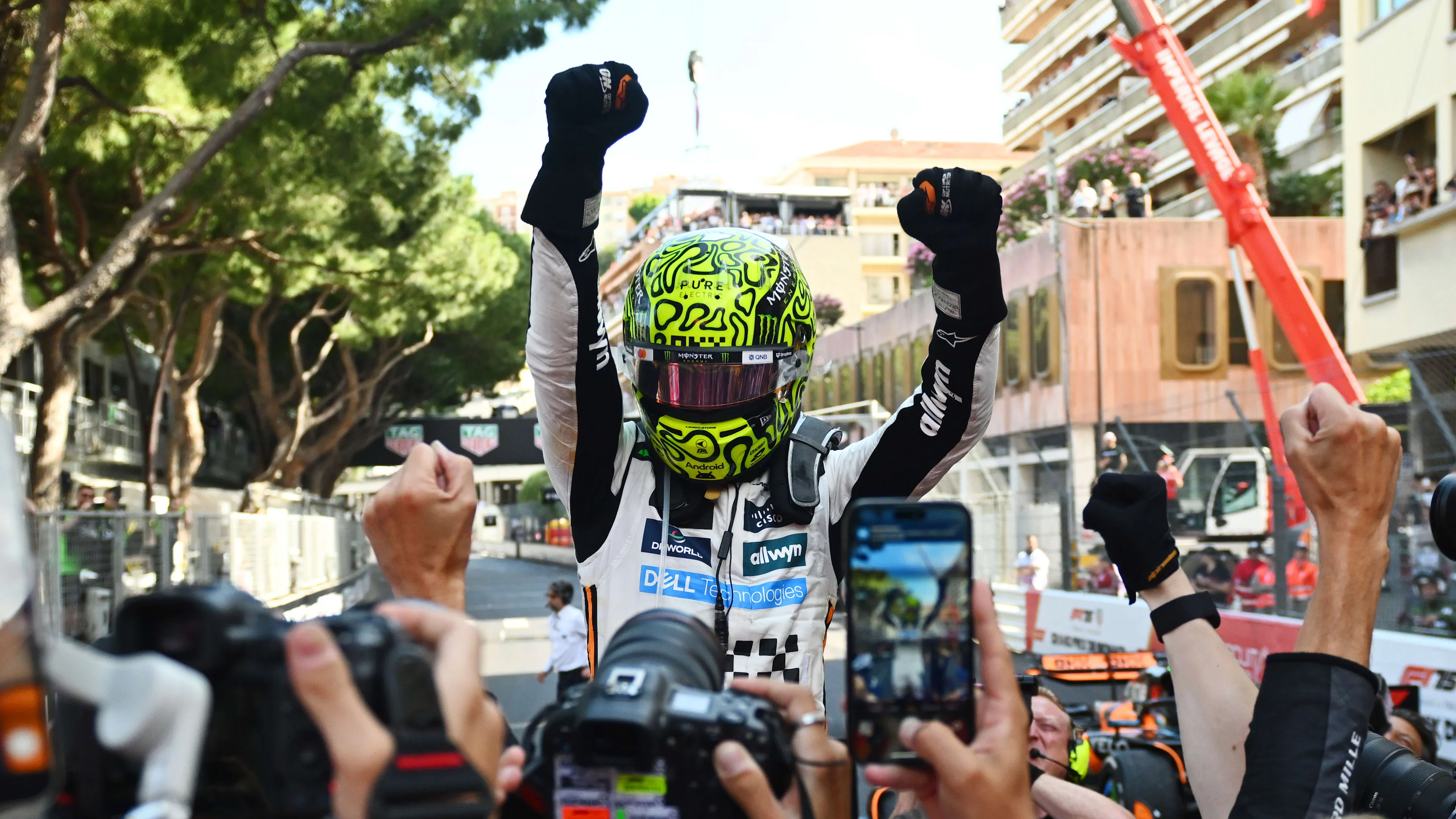 Norris Raih Kemenangan atas Leclerc dan Piastri dalam Grand Prix Monaco yang Mendebarkan