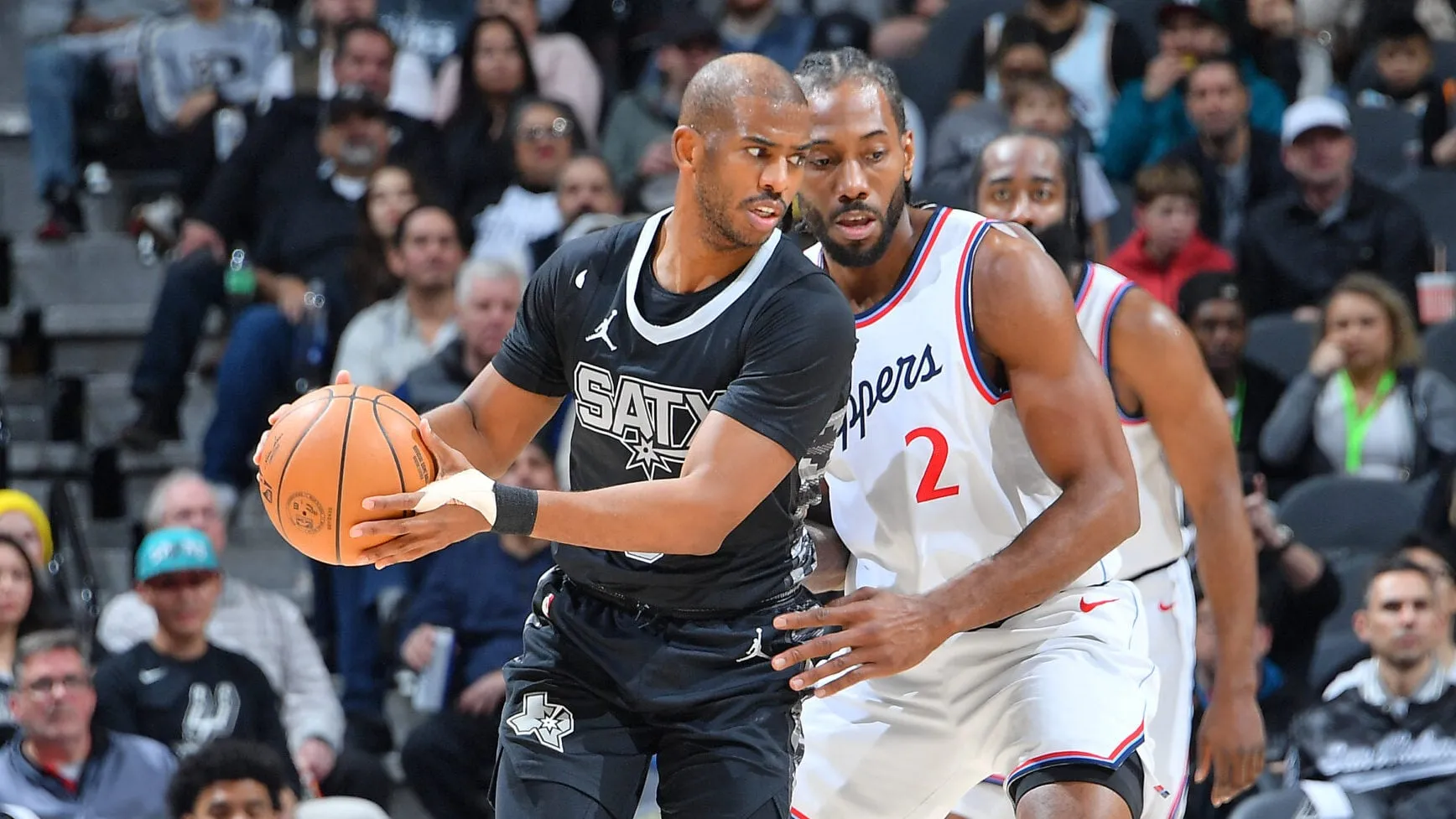 Chris Paul Setuju Bergabung dengan Clippers