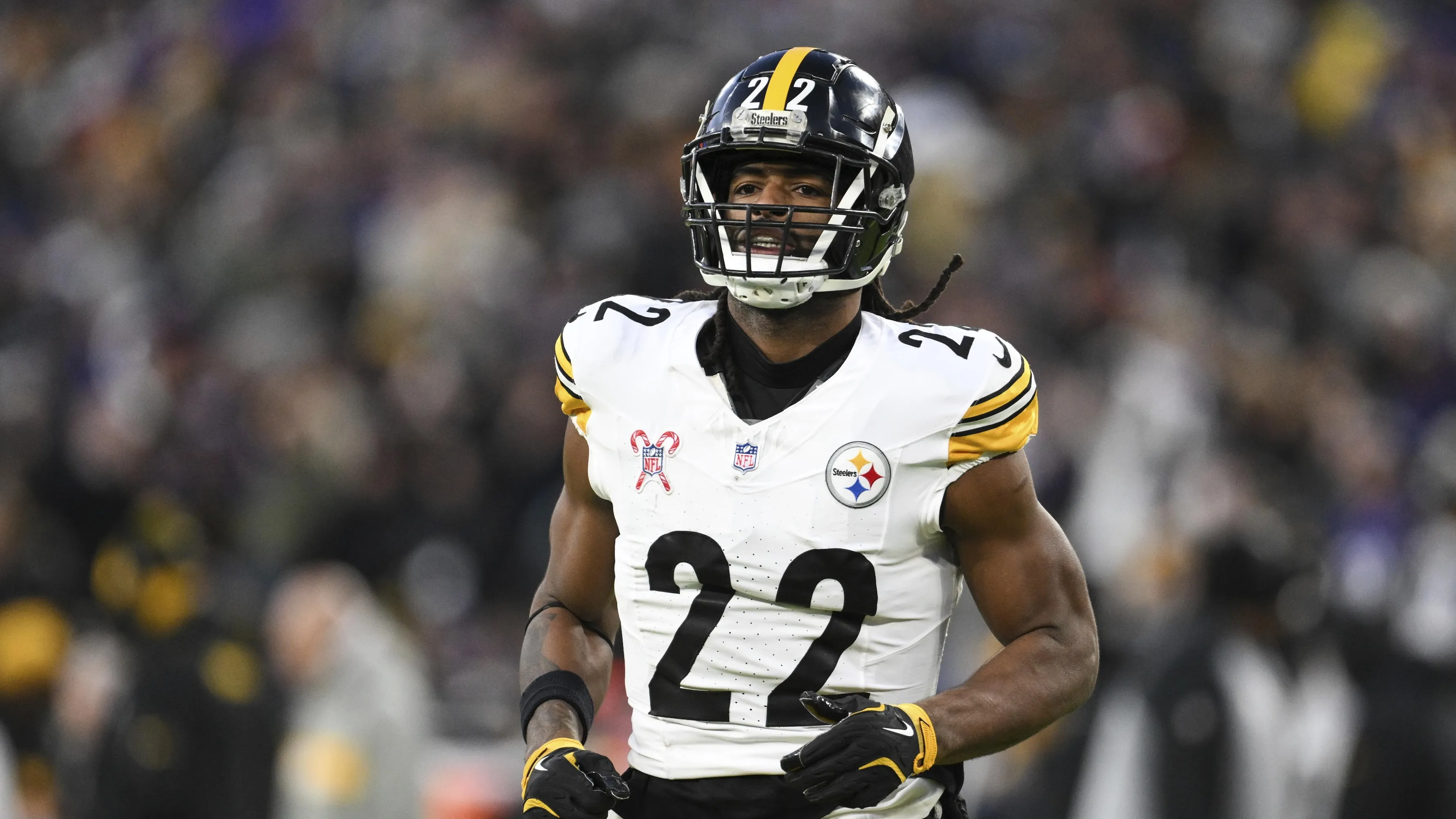 Najee Harris Chargers Alami Cedera Mata 'Superficial' Akibat 'Kecelakaan' Kembang Api