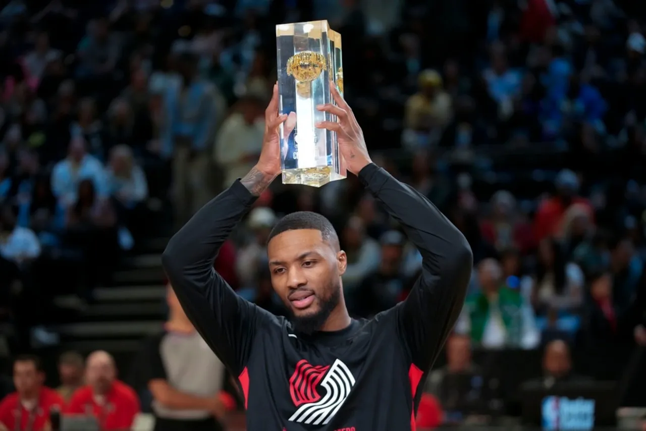 Damian Lillard, Trail Blazers sepakat kembalikan sang guard veteran ke Portland
