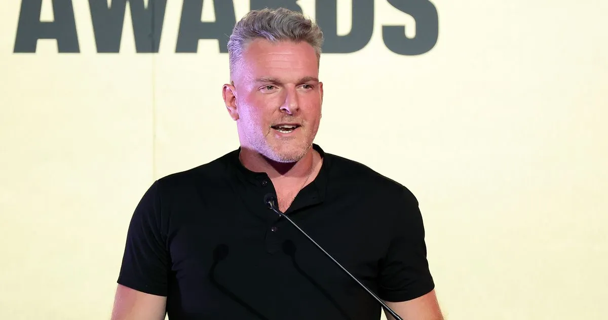 Pat McAfee Minta Maaf kepada Mary Kate Cornett