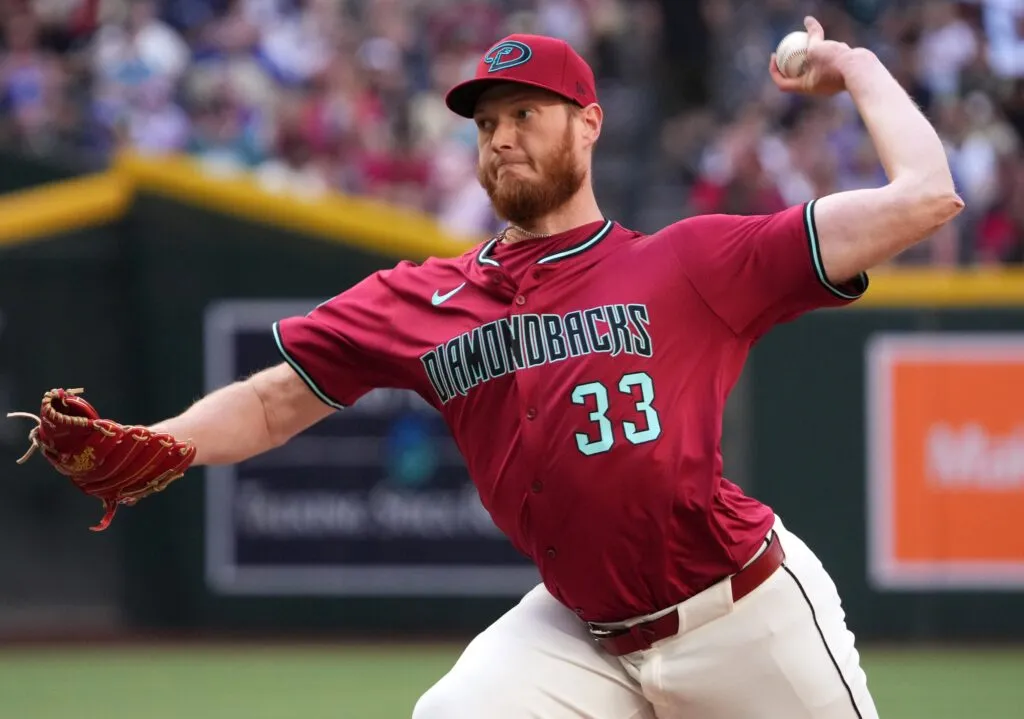 A.J. Puk Jalani Operasi Siku; Gabriel Moreno Did诊断 Jari Retak
