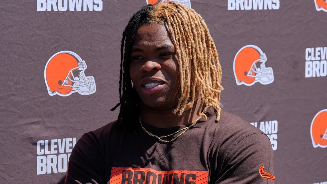 Laporan polisi ungkap detail baru penangkapan mantan RB Ohio State, Quinshon Judkins
