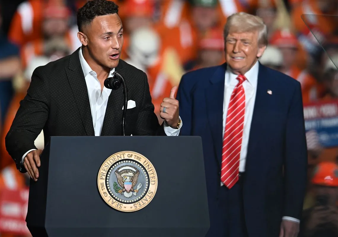 Pemain Steelers Bela Hadiri Kampanye Trump di Pabrik U.S. Steel: 'Saya Tidak Minta Maaf' - Pittsburgh Post