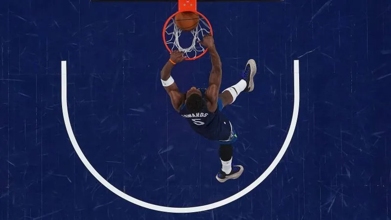 Minnesota Timberwolves Cetak Rekor Playoff dalam Kemenangan atas Oklahoma City Thunder untuk Perkecil Defisit Final Barat Jadi 2-1