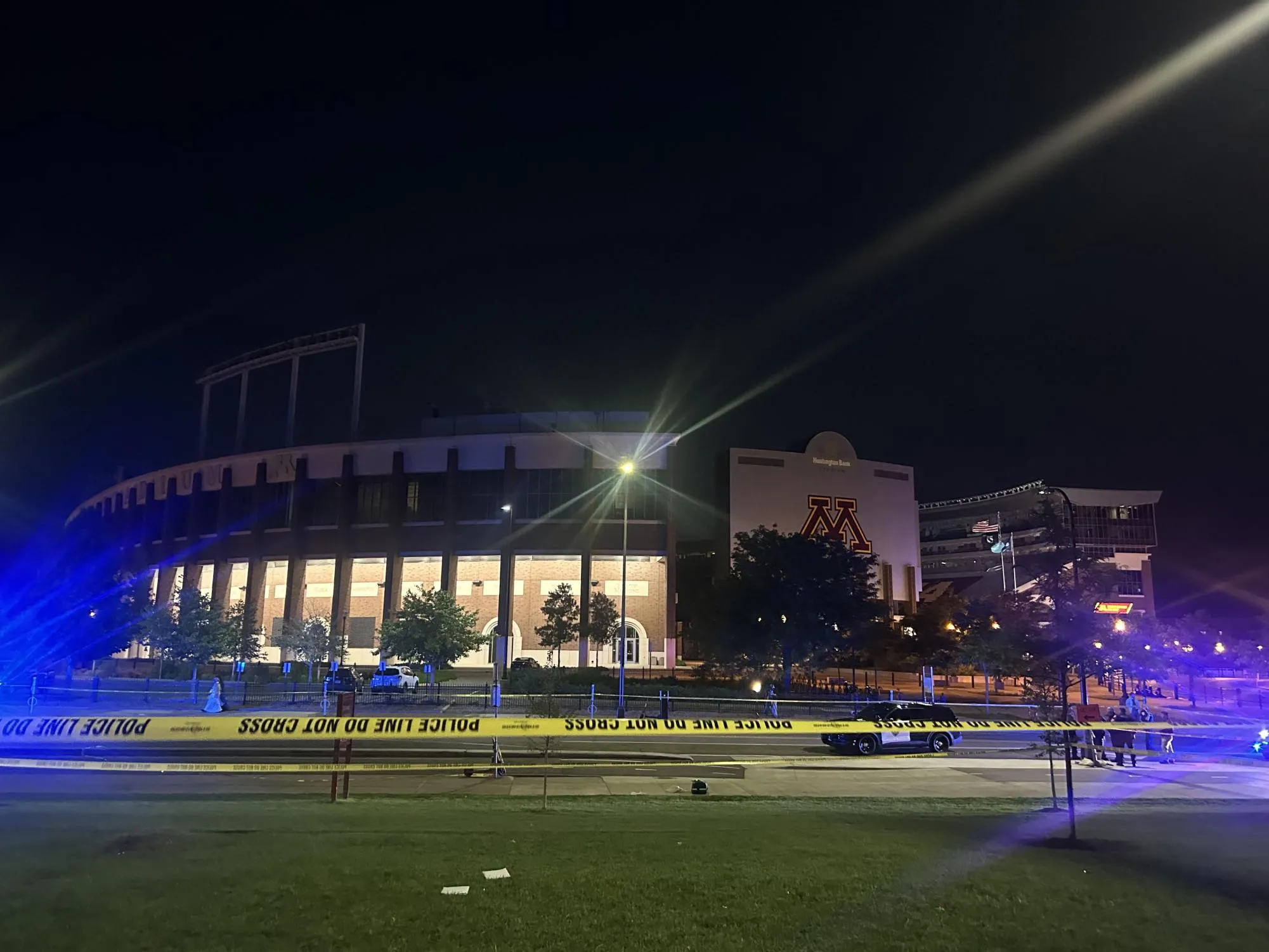 Tembakan dilepaskan di Mariucci Arena, Polisi dan EMS di tempat kejadian