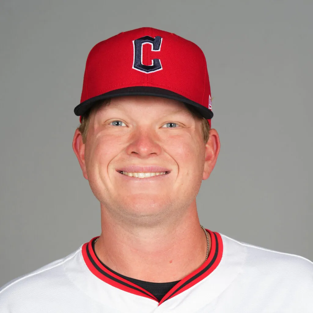 Guardians Promosikan Nic Enright