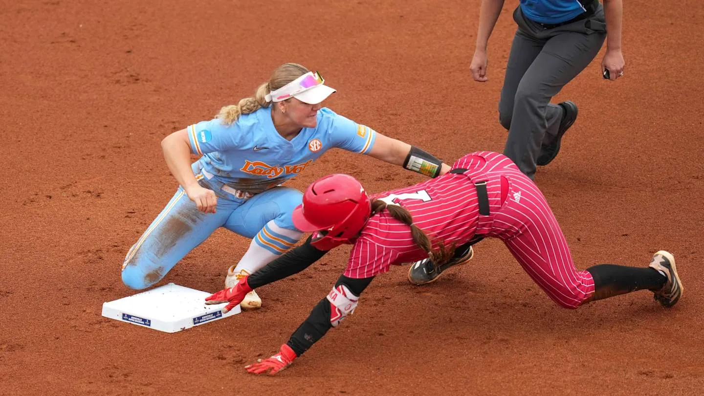 Tennessee Kalahkan Nebraska Softball dan Menangi Super Regional Knoxville